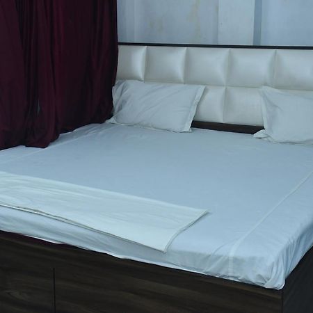Sahjanwa Hotel Awadh Palace المظهر الخارجي الصورة