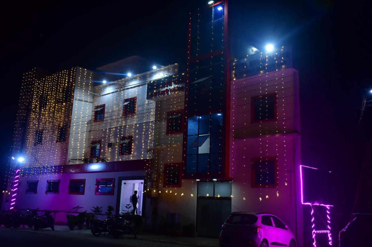 Sahjanwa Hotel Awadh Palace المظهر الخارجي الصورة